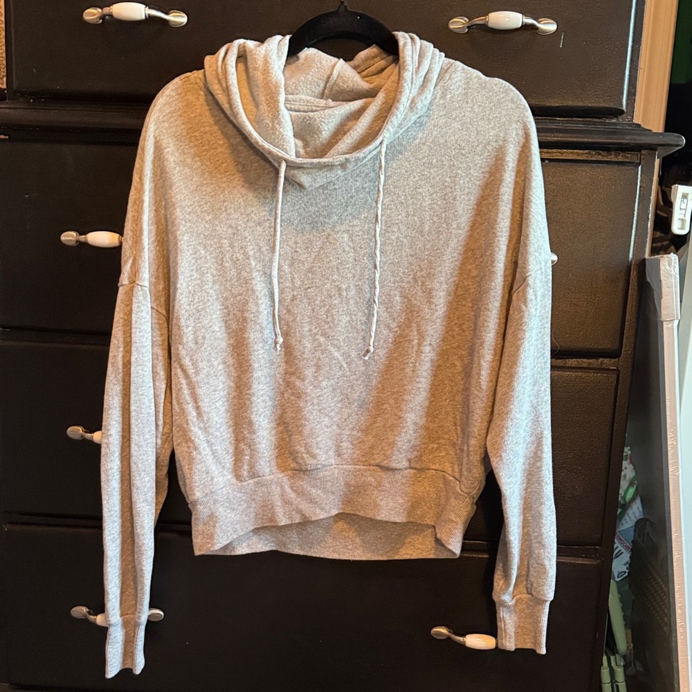 Grey Cropped Sweatshirt